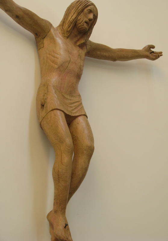 Crocifisso in legno di castagno